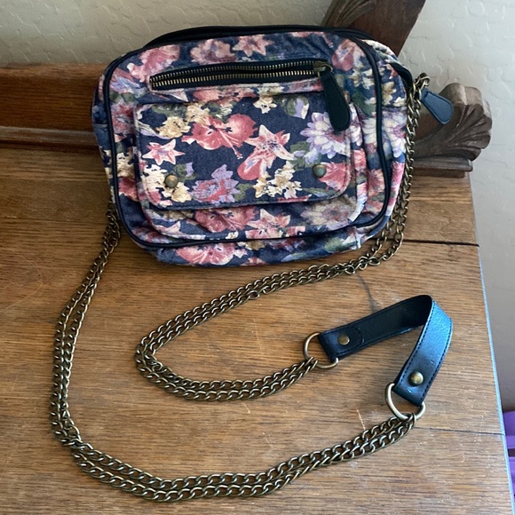 Kimchi Blue Bags Urban Outfitters Kimchi Blue Crushed Velvet